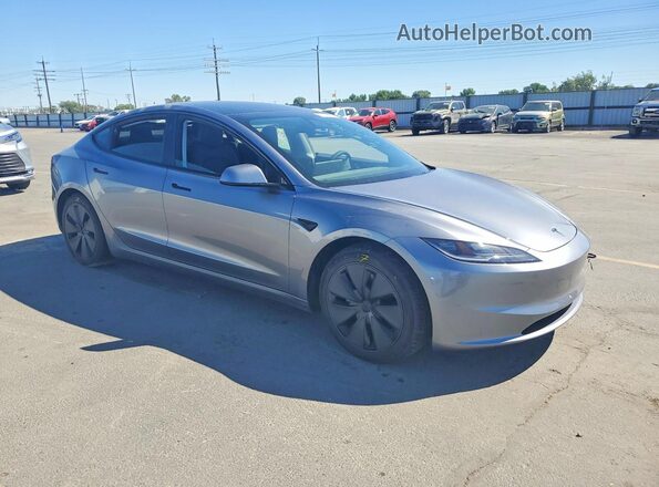 5YJ3E1EB4TF170835 2026 TESLA MODEL Silver Front right