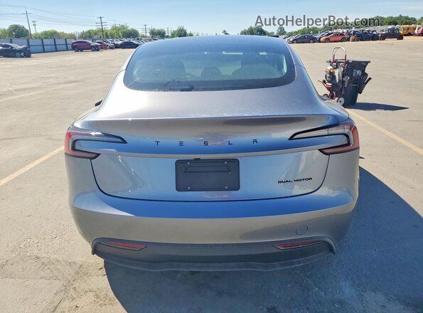 5YJ3E1EB4TF170835 2026 TESLA MODEL Silver Rear view