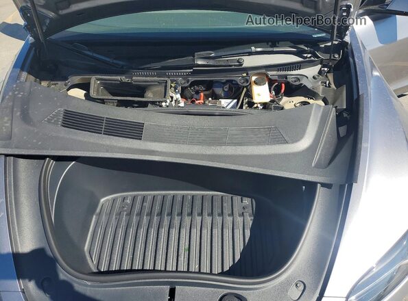 5YJ3E1EB4TF170835 2026 TESLA MODEL Silver Rear interior view