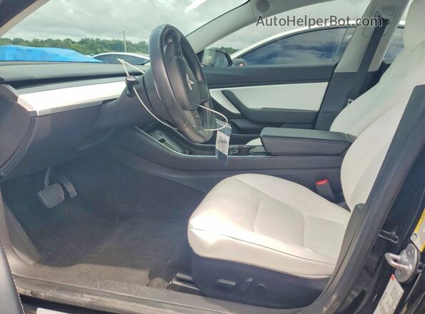 5YJ3E1EB5JF097004 2018 TESLA MODEL Black Սալոնի դիմացի տեսք