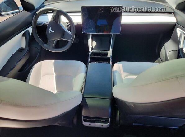 5YJ3E1EB5KF539961 2019 TESLA MODEL Gray Առջևի վահանակի տեսք