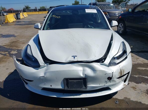 5YJ3E1EB5MF003305 2021 TESLA MODEL 3 White Widok deski rozdzielczej