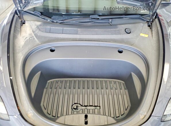 5YJ3E1EB5MF979696 2021 TESLA MODEL Gray Vista interior trasera