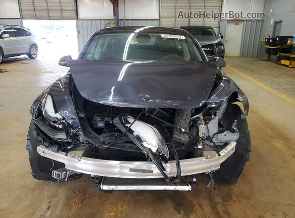 5YJ3E1EB5PF663056 2023 TESLA MODEL Gray Front view