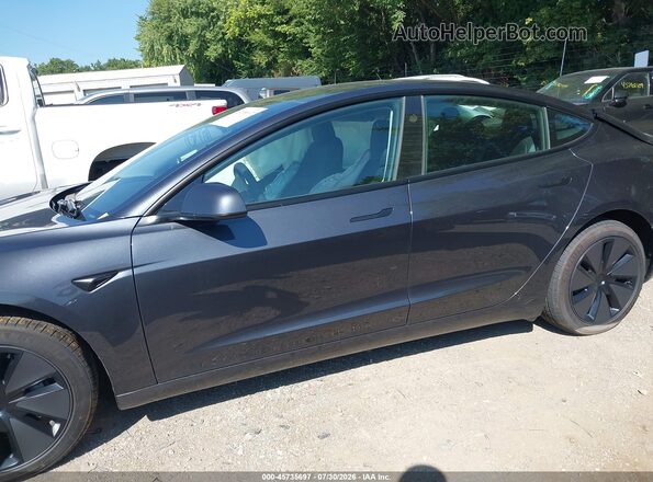 5YJ3E1EB5SF962443 2025 TESLA MODEL 3 Gray Widok wnętrza z tyłu