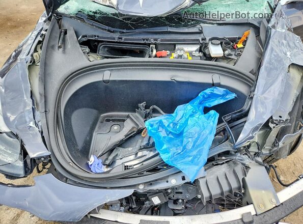 5YJ3E1EB6JF114103 2018 TESLA MODEL Gray Vista interior trasera