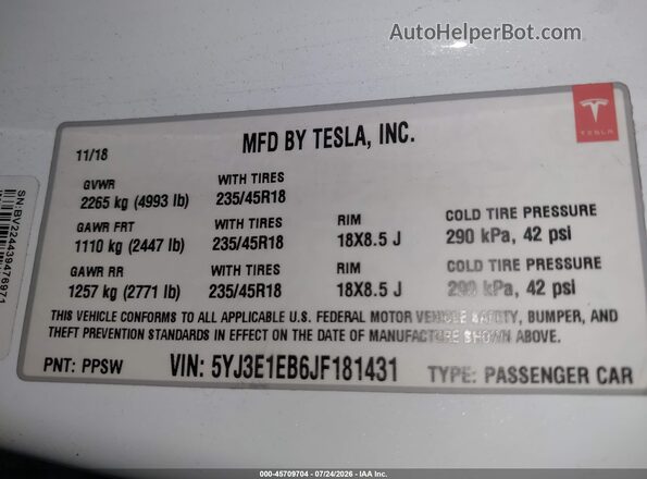 5YJ3E1EB6JF181431 2018 TESLA MODEL 3 White Вид підкапотного простору