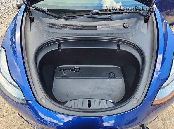 5YJ3E1EB6LF668566 2020 TESLA MODEL Blue Widok wnętrza z tyłu