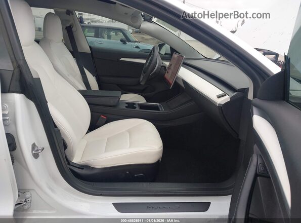 5YJ3E1EB6NF144479 2022 TESLA MODEL 3 White Front interior view
