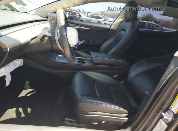 5YJ3E1EB6NF187526 2022 TESLA MODEL Charcoal Вид салону спереду