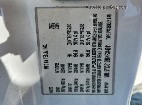 5YJ3E1EB6NF344911 2022 TESLA MODEL White Widok komory silnika