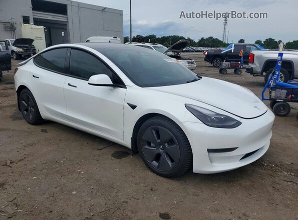 5YJ3E1EB6NF347551 2022 TESLA MODEL White Передня права чверть