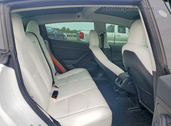 5YJ3E1EB6NF347551 2022 TESLA MODEL White Вид задніх сидінь