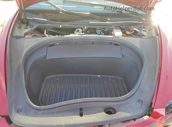 5YJ3E1EB6RF724739 2024 TESLA MODEL Красный Вид задней части салона