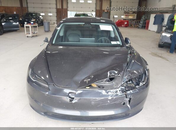 5YJ3E1EB6SF929466 2025 TESLA MODEL 3 Серый Вид панели приборов