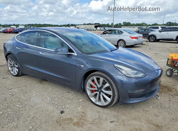5YJ3E1EB7JF055143 2018 TESLA MODEL Gray Front right