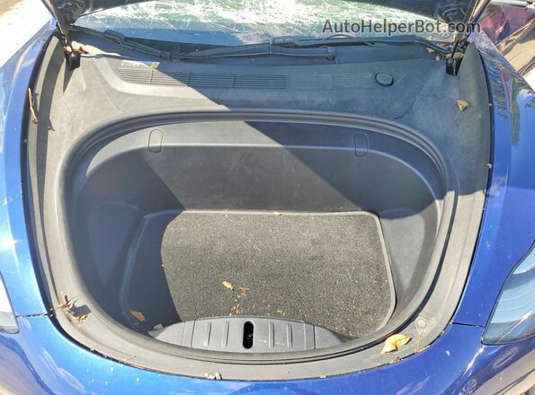 5YJ3E1EB7JF064358 2018 TESLA MODEL Blue Vista interior trasera