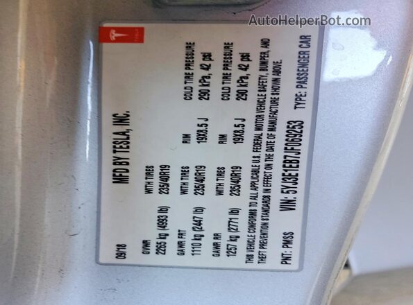 5YJ3E1EB7JF069253 2018 TESLA MODEL Silver Vista de la etiqueta del VIN