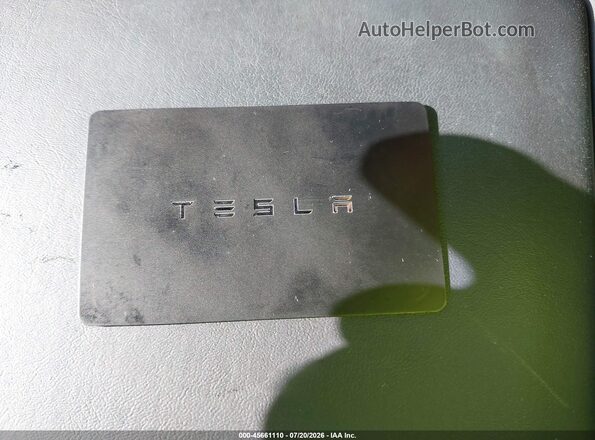 5YJ3E1EB7JF088157 2018 TESLA MODEL 3 Синий Вид панели приборов
