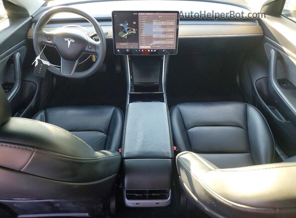 5YJ3E1EB7LF638525 2020 TESLA MODEL Green Dashboard view