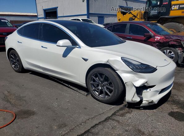 5YJ3E1EB7LF798226 2020 TESLA MODEL White Przód prawy