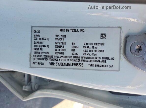 5YJ3E1EB7LF798226 2020 TESLA MODEL White Widok naklejki z numerem VIN