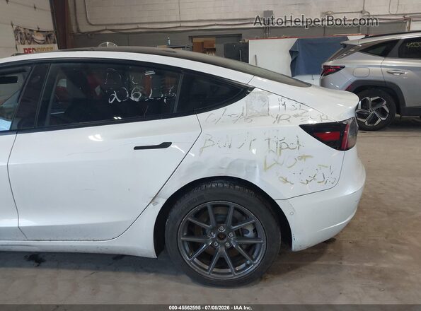 5YJ3E1EB7NF183341 2022 TESLA MODEL 3 Белый Вид спереди
