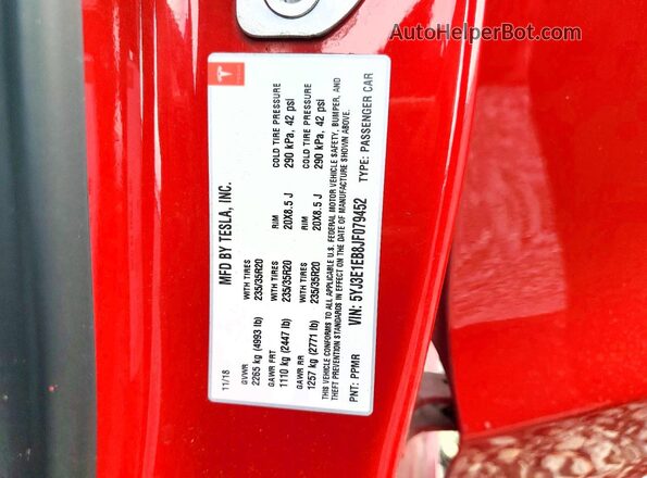 5YJ3E1EB8JF079452 2018 TESLA MODEL Red ძრავის განყოფილების ხედი