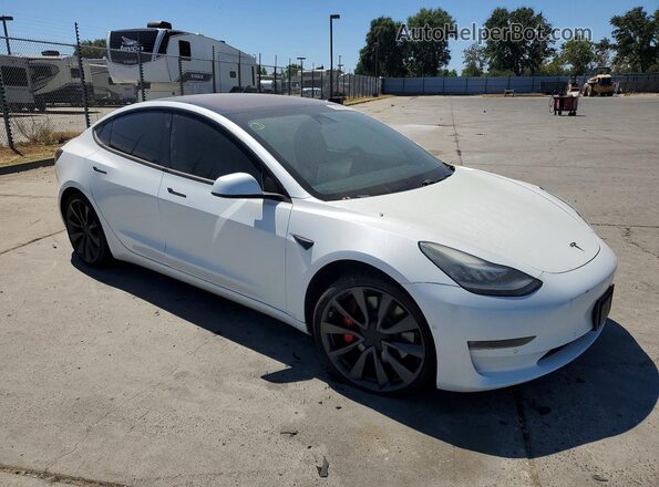 5YJ3E1EB8JF081573 2018 TESLA MODEL White Delantero derecho