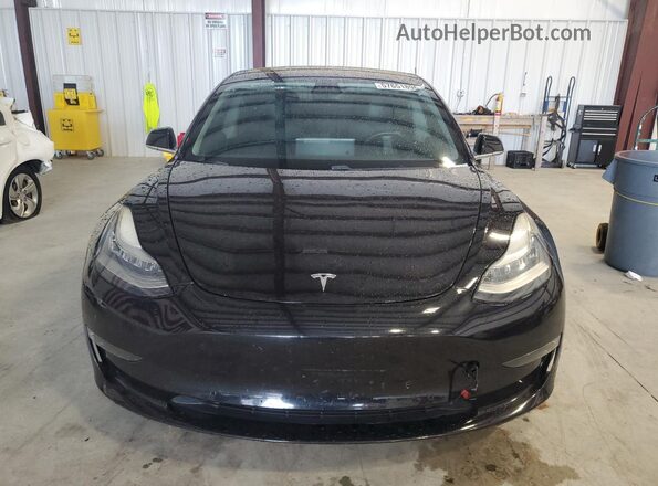 5YJ3E1EB8JF082674 2018 TESLA MODEL Black Вид спереду