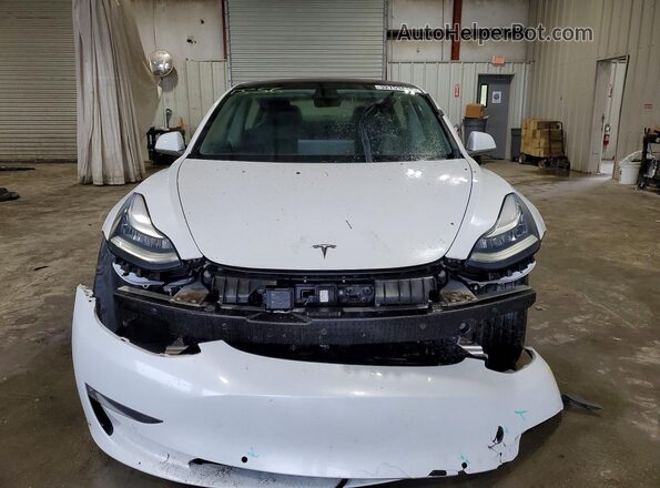 5YJ3E1EB8JF093884 2018 TESLA MODEL White Вид спереду