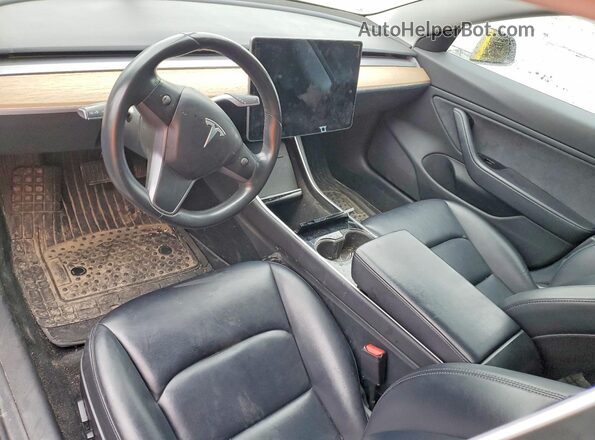 5YJ3E1EB8JF093884 2018 TESLA MODEL White Вид панелі приладів