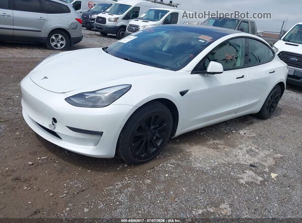 5YJ3E1EB8MF015383 2021 TESLA MODEL 3 White Передня ліва чверть
