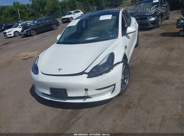 5YJ3E1EB8MF902014 2021 TESLA MODEL 3 White Vista frontal