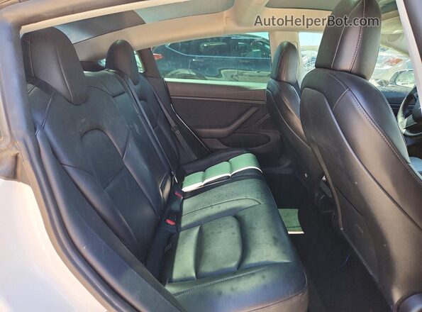 5YJ3E1EB8MF928242 2021 TESLA MODEL White Вид задніх сидінь