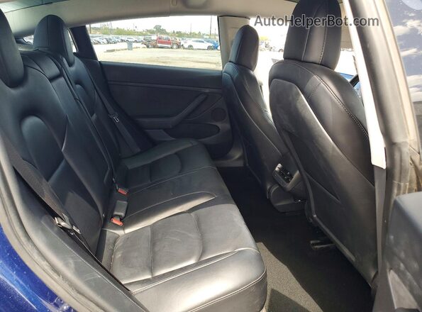 5YJ3E1EB8MF979823 2021 TESLA MODEL Blue Vista de los asientos traseros