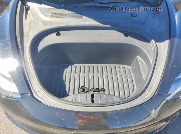 5YJ3E1EB8NF305124 2022 TESLA MODEL Black Widok wnętrza z tyłu