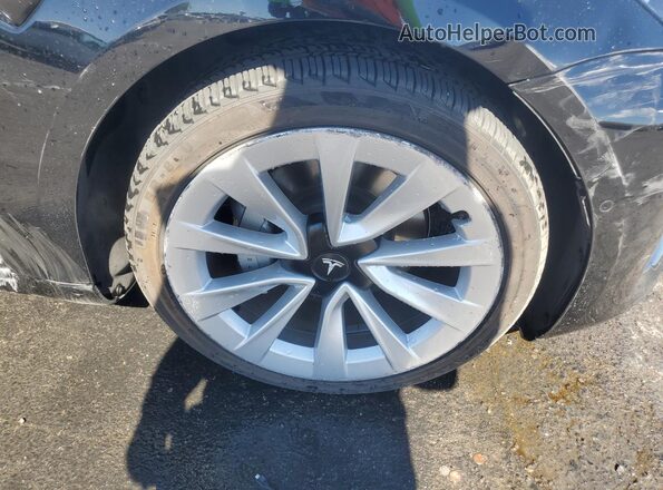 5YJ3E1EB8NF305124 2022 TESLA MODEL Black 