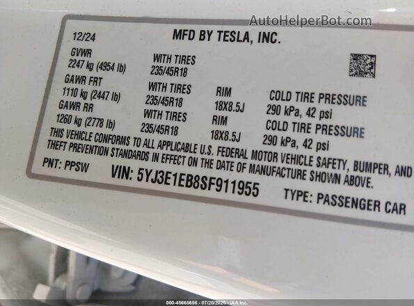 5YJ3E1EB8SF911955 2025 TESLA MODEL 3 White Widok komory silnika