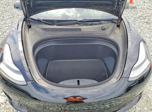 5YJ3E1EB9JF170066 2018 TESLA MODEL Black Vista interior trasera