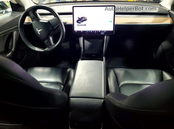 5YJ3E1EB9JF182170 2018 TESLA MODEL Black Dashboard view