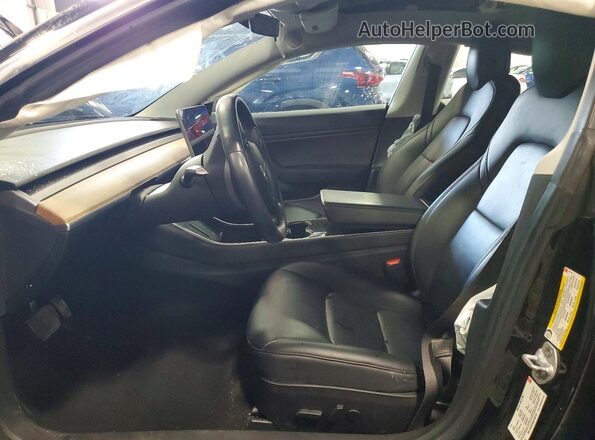 5YJ3E1EB9JF182170 2018 TESLA MODEL Black Front interior view