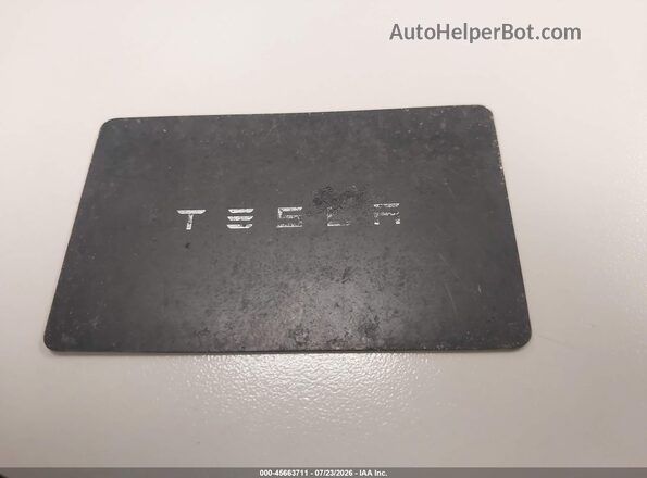 5YJ3E1EB9KF151051 2019 TESLA MODEL 3 White Widok z tyłu