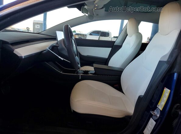5YJ3E1EB9KF454329 2019 TESLA MODEL Blue წინა სალონის ხედი