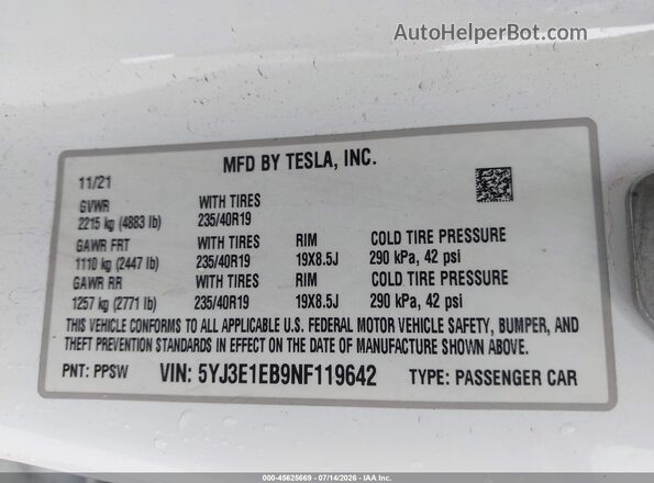 5YJ3E1EB9NF119642 2022 TESLA MODEL 3 White ძრავის განყოფილების ხედი