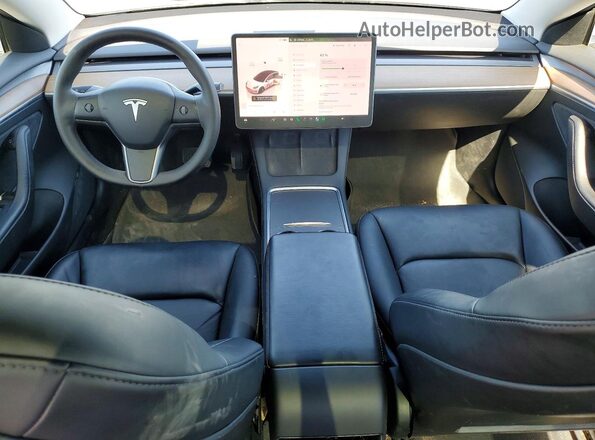 5YJ3E1EB9NF208109 2022 TESLA MODEL Gray Dashboard view