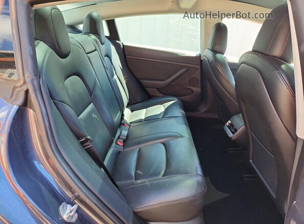 5YJ3E1EB9NF307982 2022 TESLA MODEL Gray უკანა სალონის ხედი