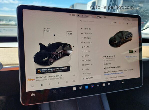 5YJ3E1EB9NF307982 2022 TESLA MODEL Gray ხელსაწყოთა პანელის ხედი