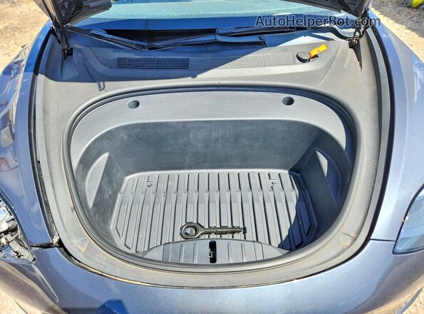 5YJ3E1EB9NF307982 2022 TESLA MODEL Gray ძრავის განყოფილების ხედი