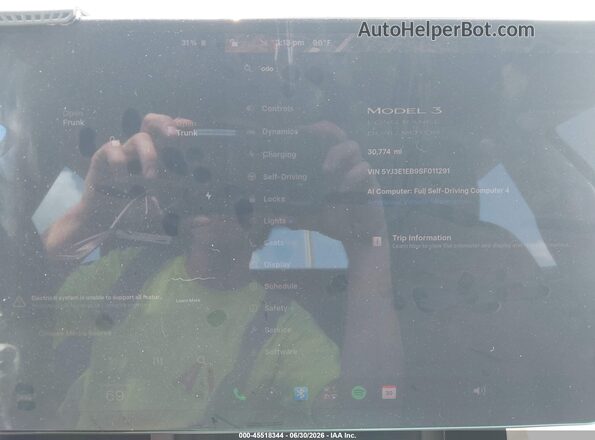 5YJ3E1EB9SF011291 2025 TESLA MODEL 3 Gray Vista de los asientos traseros